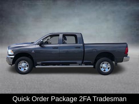 Used 2018 RAM 2500 Tradesman w/ Chrome Appearance Group AWD/4WD image 3