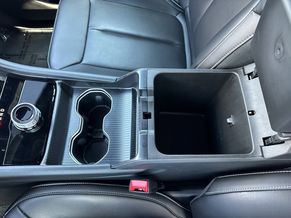 Used 2026 Jeep Grand Cherokee L Limited RWD image 19