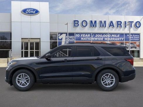 New 2026 Ford Explorer Active image 3
