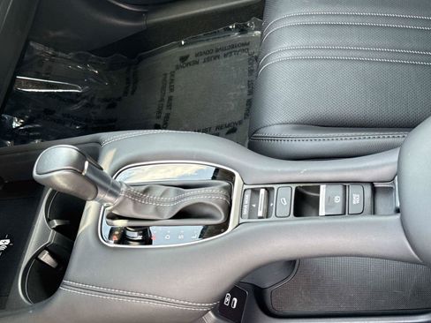 Certified 2026 Honda HR-V EX-L image 25
