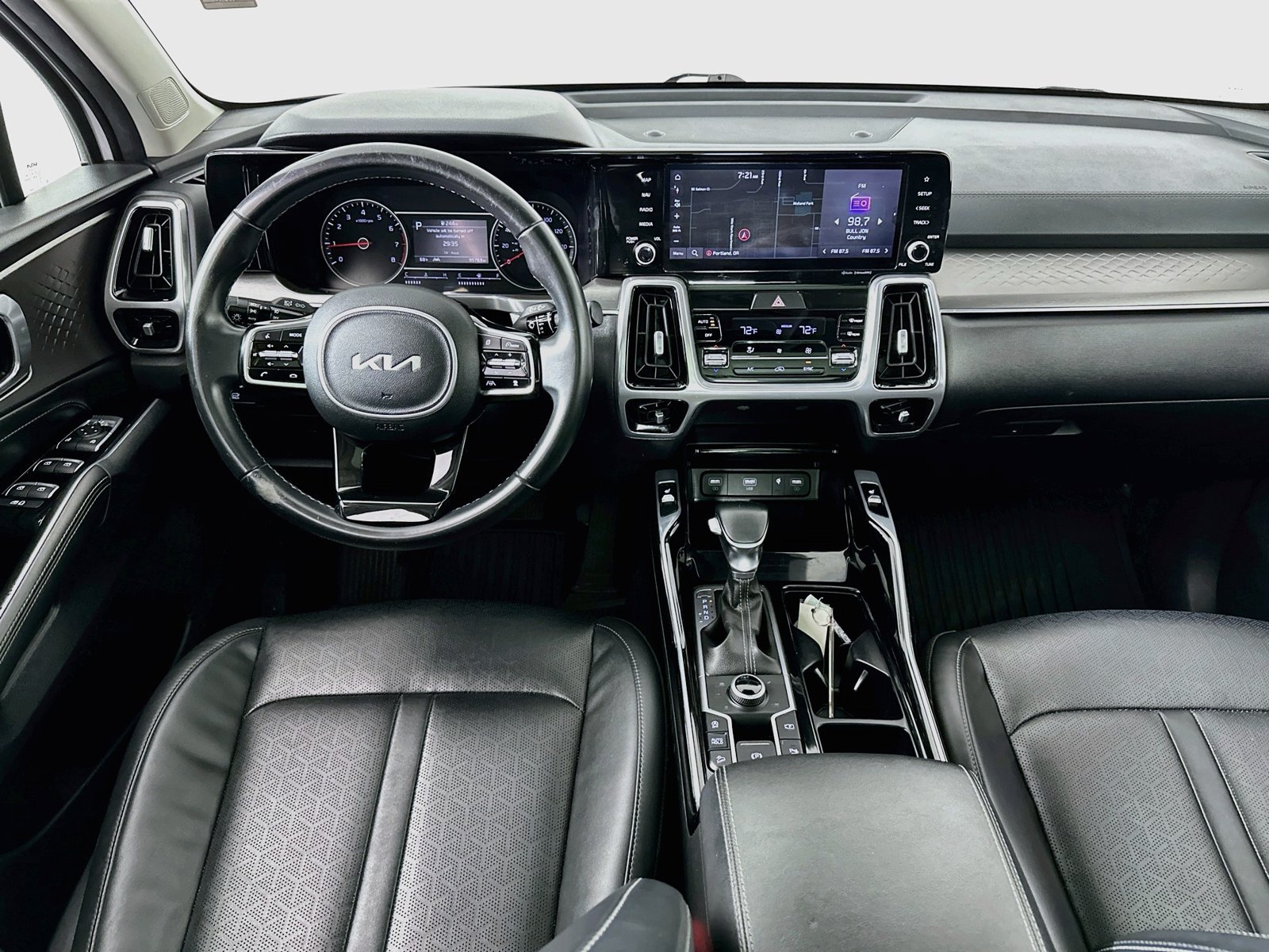 Used 2022 Kia Sorento SX AWD/4WD image 24