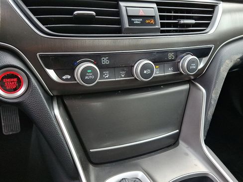 Used 2019 Honda Accord LX image 15
