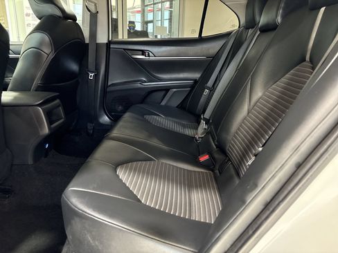 Used 2023 Toyota Camry SE w/ Protection Package (Q2) (TMS) FWD image 22