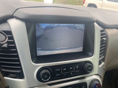 Used 2015 GMC Yukon SLT w/ HD Trailering Package image 19