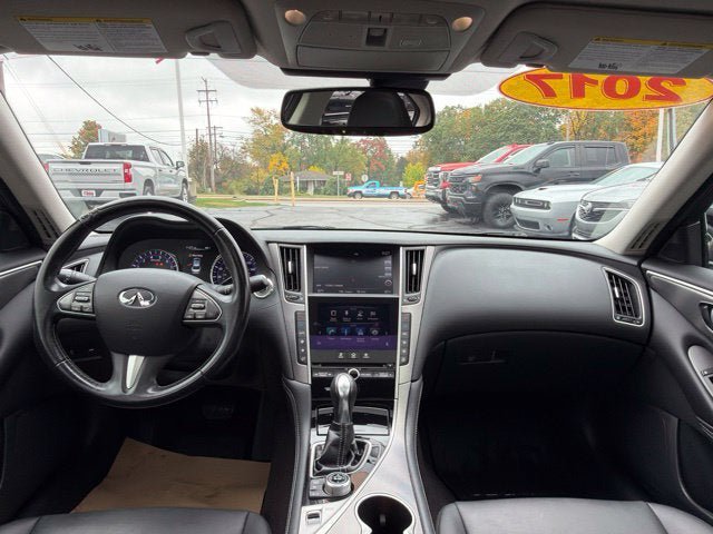 Used 2017 INFINITI Q50 Signature Edition w/ All Weather Package (L93) AWD/4WD image 20