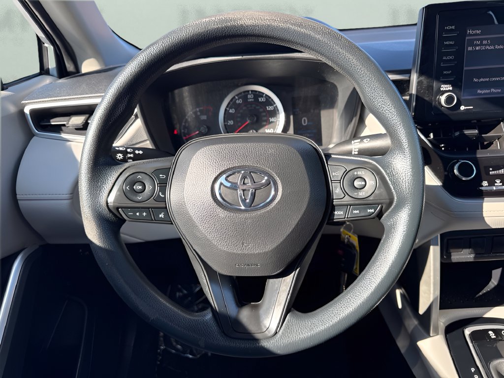 Used 2022 Toyota Corolla Cross L FWD image 14