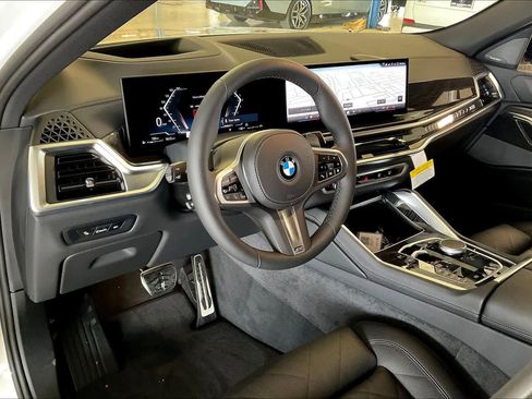 New 2026 BMW X6 xDrive40i image 8