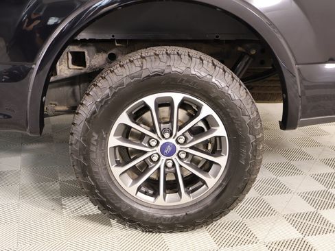 Used 2019 Ford F150 XLT w/ Equipment Group 302A Luxury AWD/4WD image 20