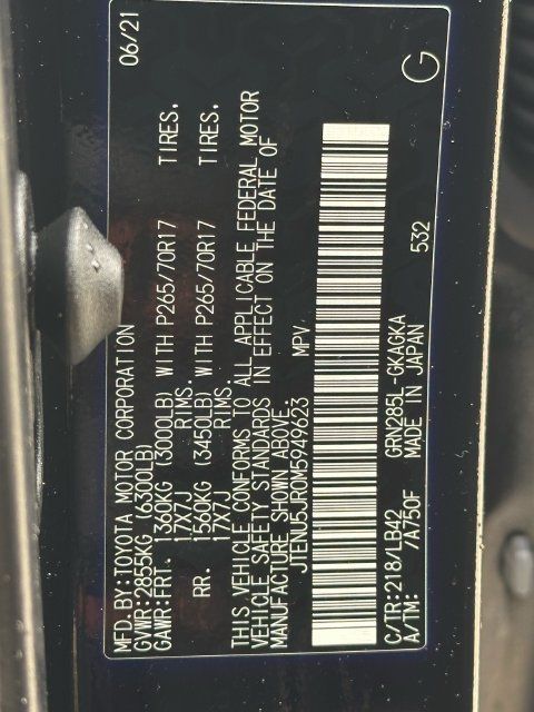 Certified 2021 Toyota 4Runner SR5 Premium AWD/4WD image 36