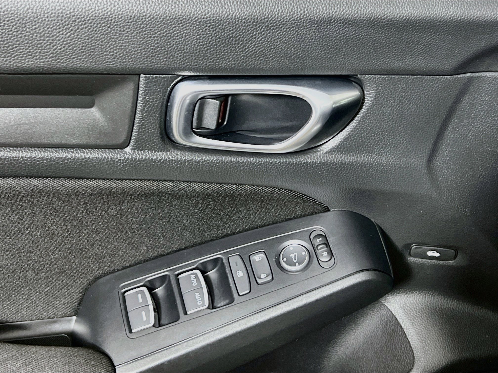 Used 2025 Honda Civic Sport image 16