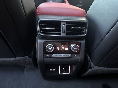 Used 2024 Acura ZDX Type S image 33