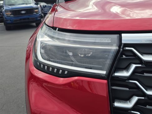 New 2026 Ford Explorer Platinum w/ LUX Leather Package image 7