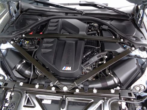 Used 2024 BMW M2 image 19