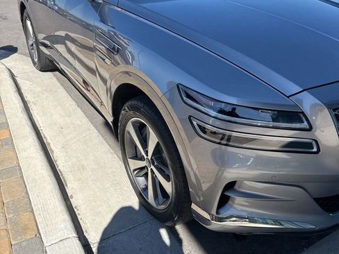 Used 2023 Genesis GV80 3.5T image 8