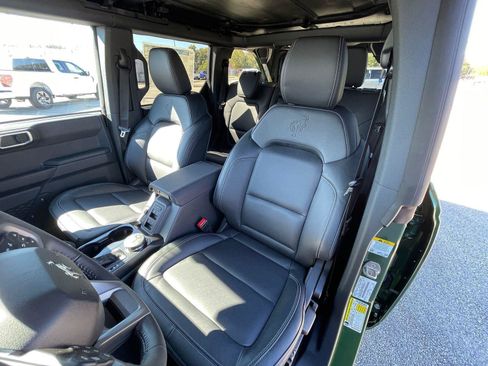 New 2025 Ford Bronco Big Bend w/ Black Diamond Package AWD/4WD image 10