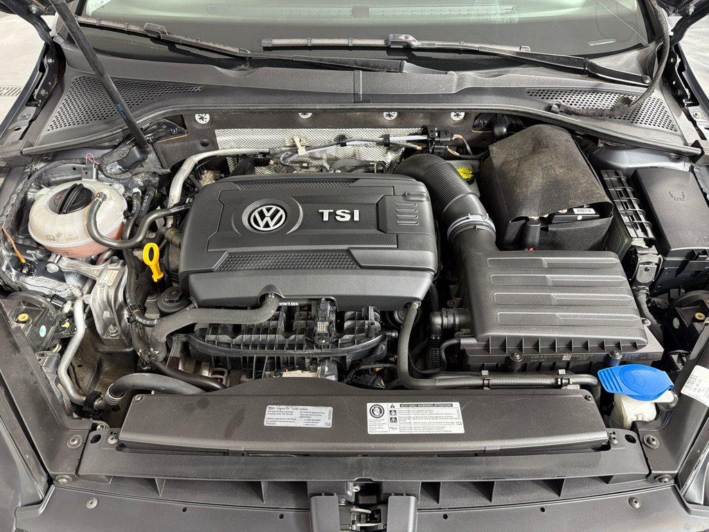 Used 2016 Volkswagen Golf SE FWD image 26