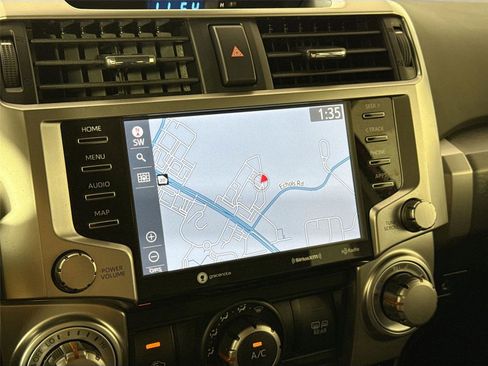 Certified 2024 Toyota 4Runner SR5 Premium AWD/4WD image 7