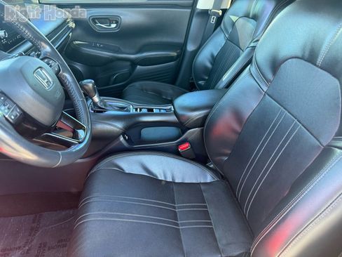 Used 2023 Honda HR-V EX-L image 13