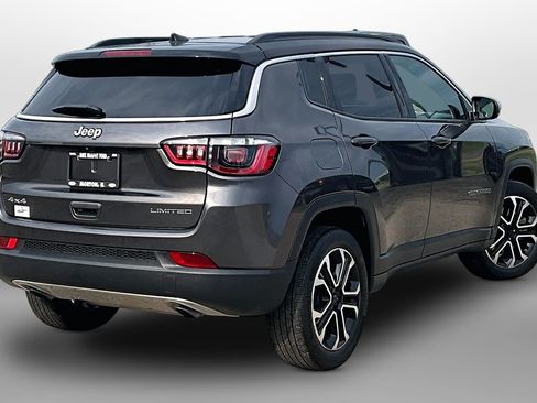 Used 2023 Jeep Compass Limited AWD/4WD image 11