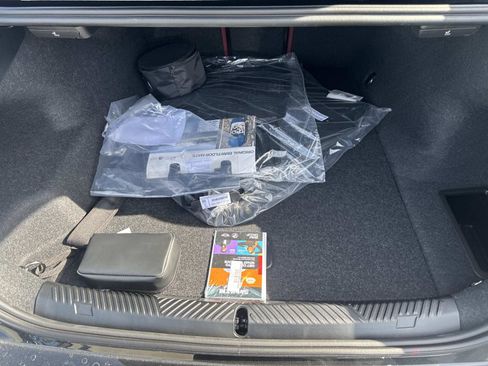 New 2026 BMW i5 eDrive40 w/ M Sport Package image 5