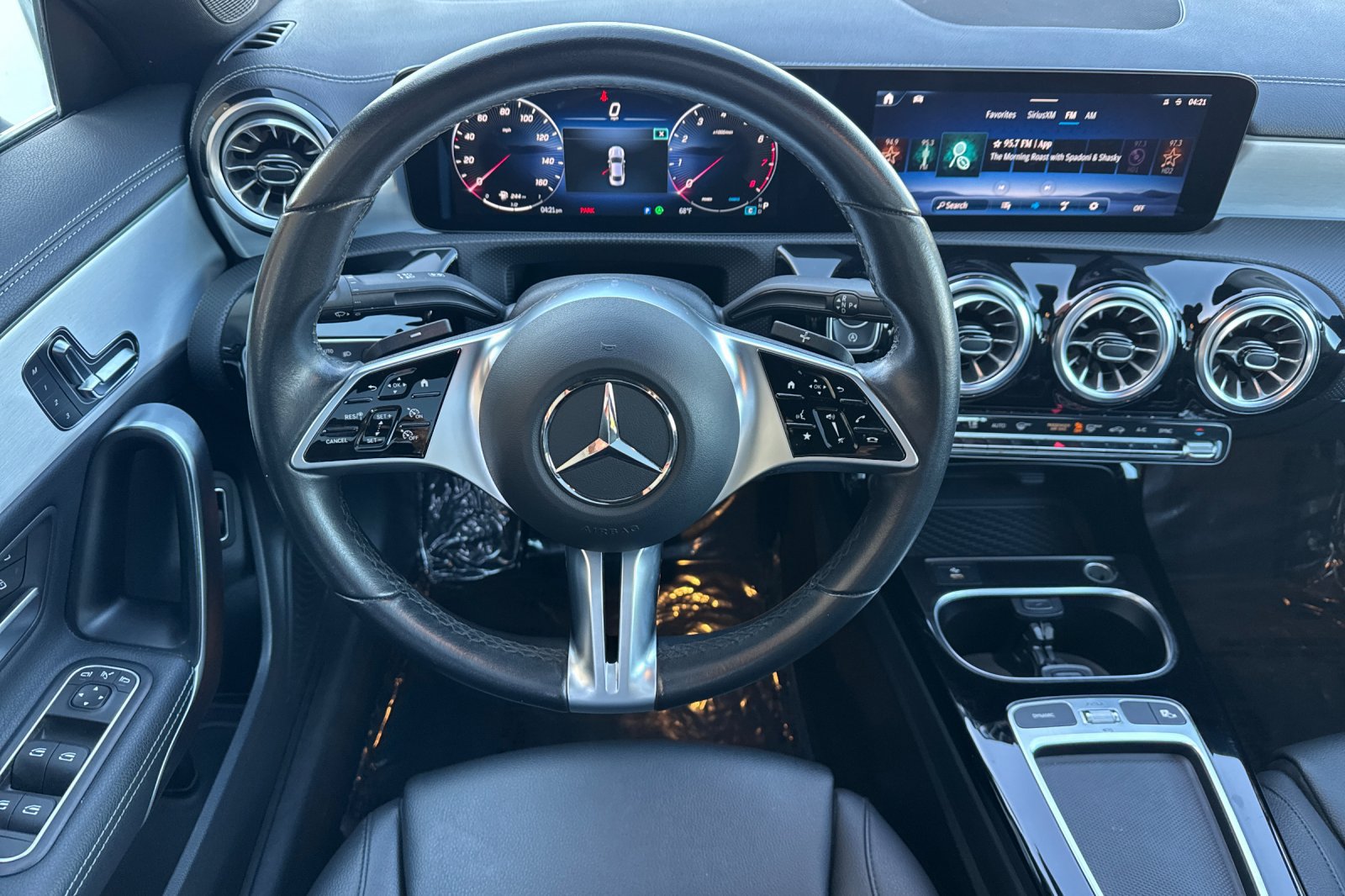 Used 2025 Mercedes-Benz CLA 250 image 17