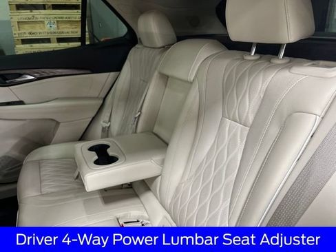 Used 2022 Buick Envision Avenir w/ Technology Package II AWD/4WD image 50