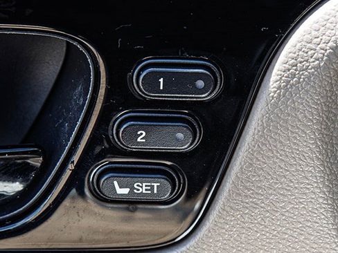 Used 2019 Honda Odyssey Elite image 21