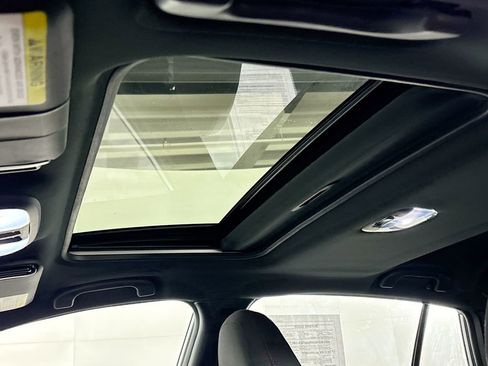 Used 2018 Subaru Impreza 2.0i Sport image 18