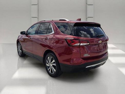 Used 2022 Chevrolet Equinox Premier FWD image 3