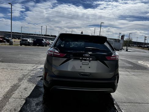 Used 2024 Ford Edge SEL image 4