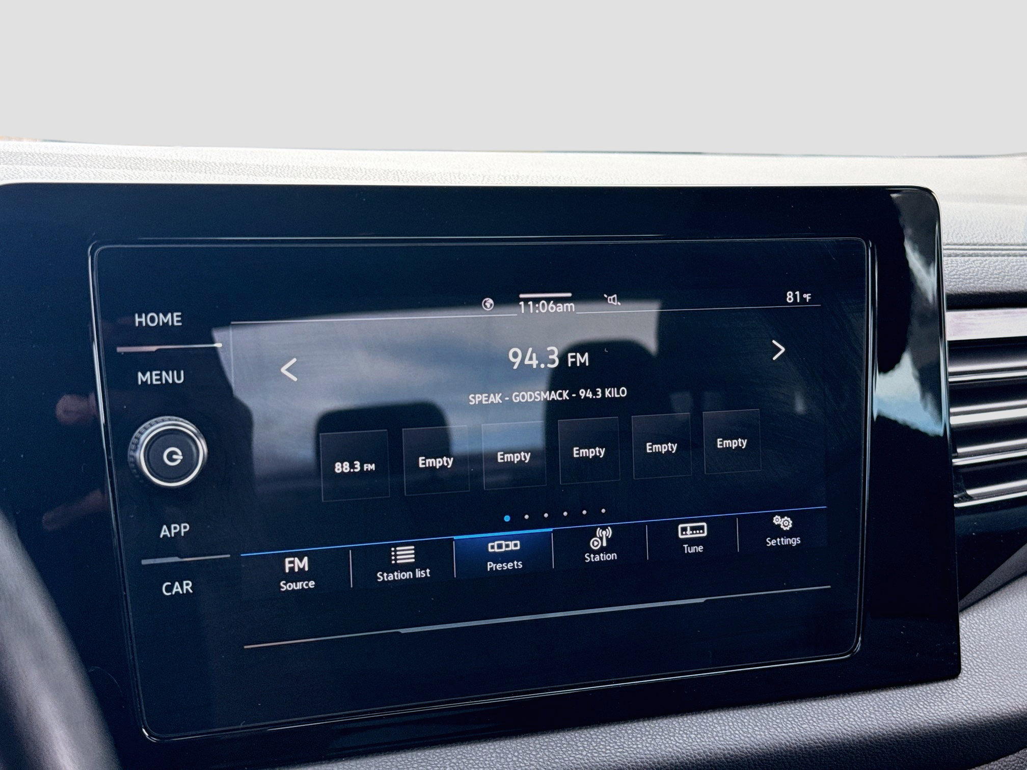 Used 2025 Volkswagen Jetta S FWD image 21
