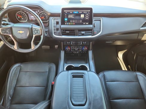 Used 2021 Chevrolet Suburban High Country AWD/4WD image 14