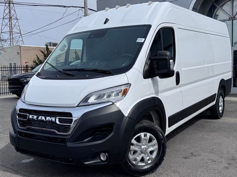 New 2025 RAM ProMaster 3500 w/ Quick Order Package 22G SLT FWD image 3