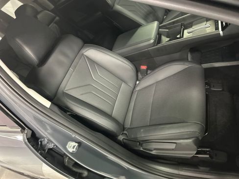 Used 2025 Hyundai Santa Fe SEL image 24