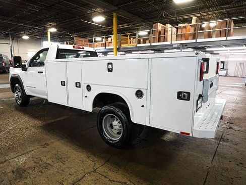 Used 2024 GMC Sierra 3500 Pro image 4