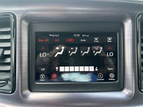 Used 2018 Dodge Challenger SXT RWD image 17
