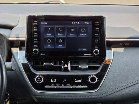 Used 2022 Toyota Corolla SE FWD image 25