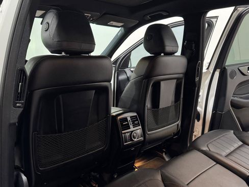 Used 2018 Mercedes-Benz GLS 450 4MATIC image 16
