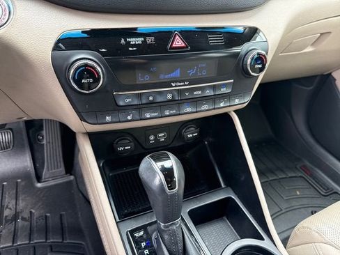 Used 2017 Hyundai Tucson Limited w/ Limited Ultimate Package 03 AWD/4WD image 21