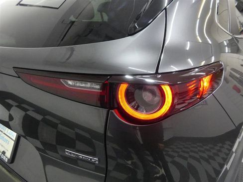 Used 2024 MAZDA CX-30 AWD 2.5 S w/ Select Sport Pkg image 16