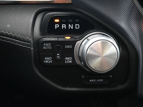 Used 2019 RAM 1500 Limited image 27