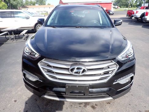 Used 2017 Hyundai Santa Fe Sport 2.0T w/ Cargo Package AWD/4WD image 2