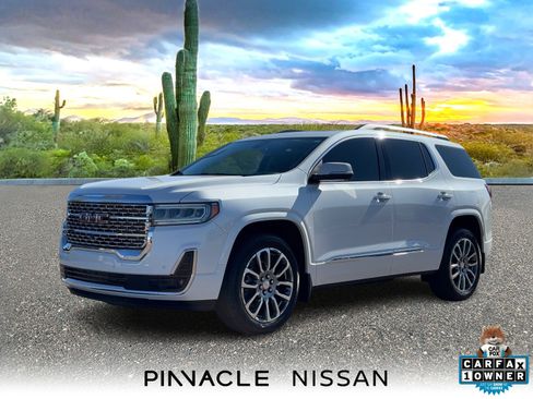 Used 2023 GMC Acadia Denali w/ Denali Technology Package image 1
