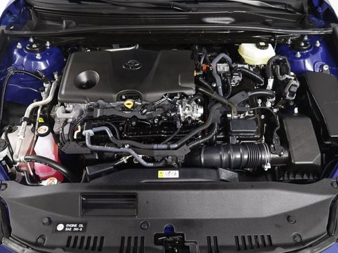 Used 2025 Toyota Camry SE image 48