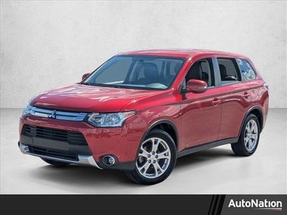 Used 2015 Mitsubishi Outlander SE
