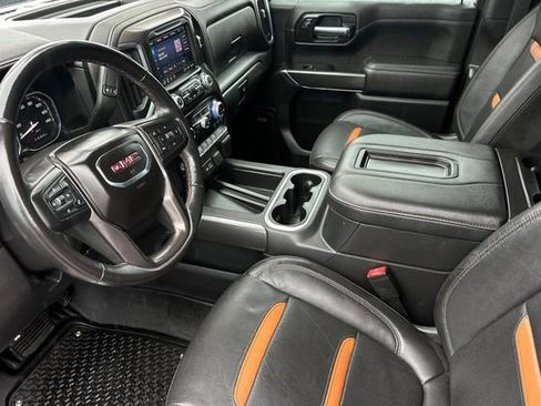 Used 2021 GMC Sierra 1500 AT4 w/ AT4 Premium Package image 11