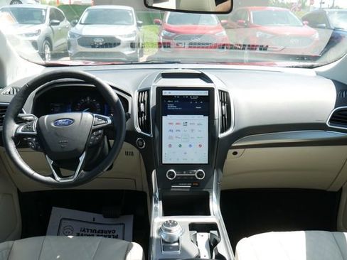 Used 2024 Ford Edge Titanium w/ Equipment Group 301A AWD/4WD image 7