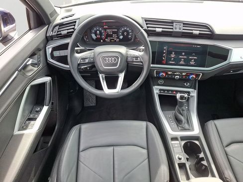 Used 2021 Audi Q3 2.0T Premium w/ Convenience Package image 12