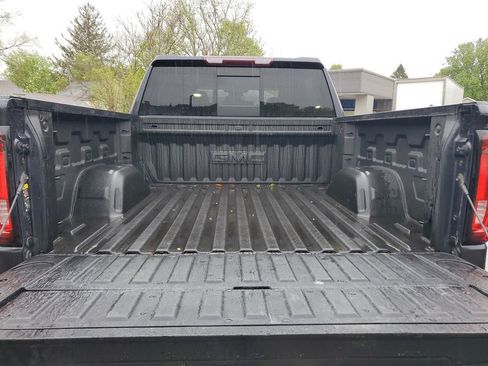 Used 2022 GMC Sierra 1500 SLT w/ SLT Premium Plus Package AWD/4WD image 8
