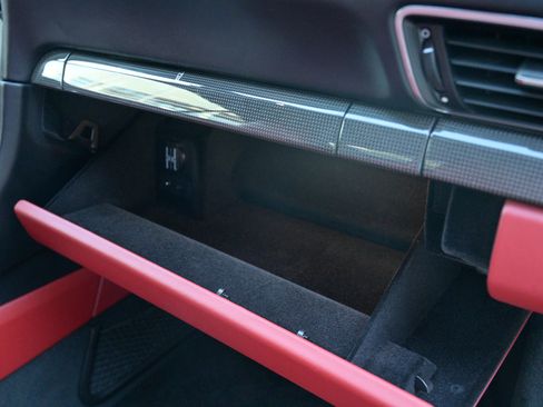 Used 2015 Porsche 911 Turbo S image 43